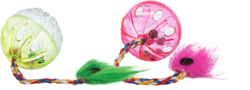 Trixie Set Of 2 Rattling Balls With Tails 4cm